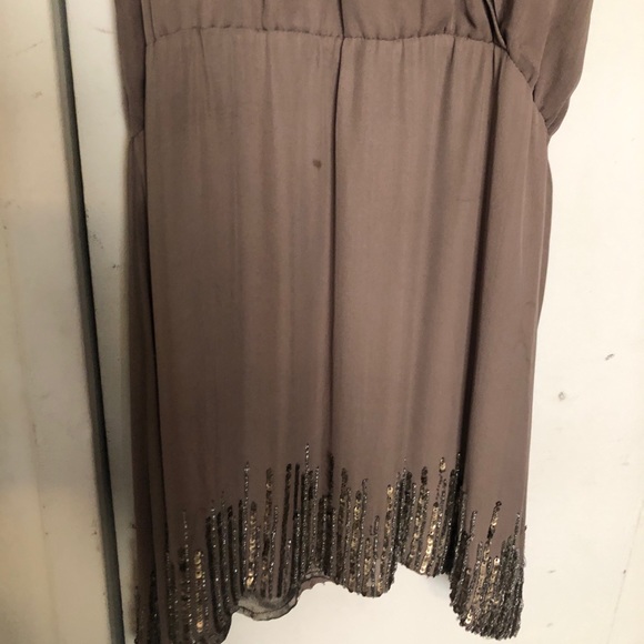 Beaded Parker Dress. Size M - Picture 4 of 9